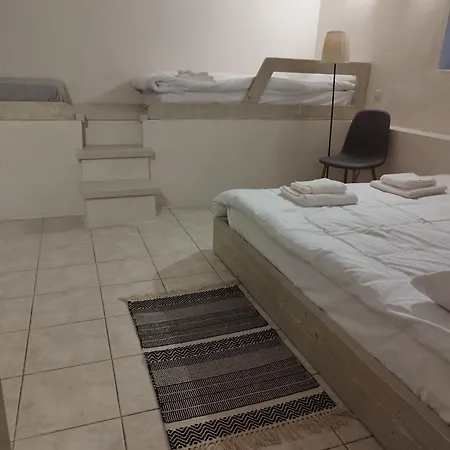 Elia & Petra Apartment